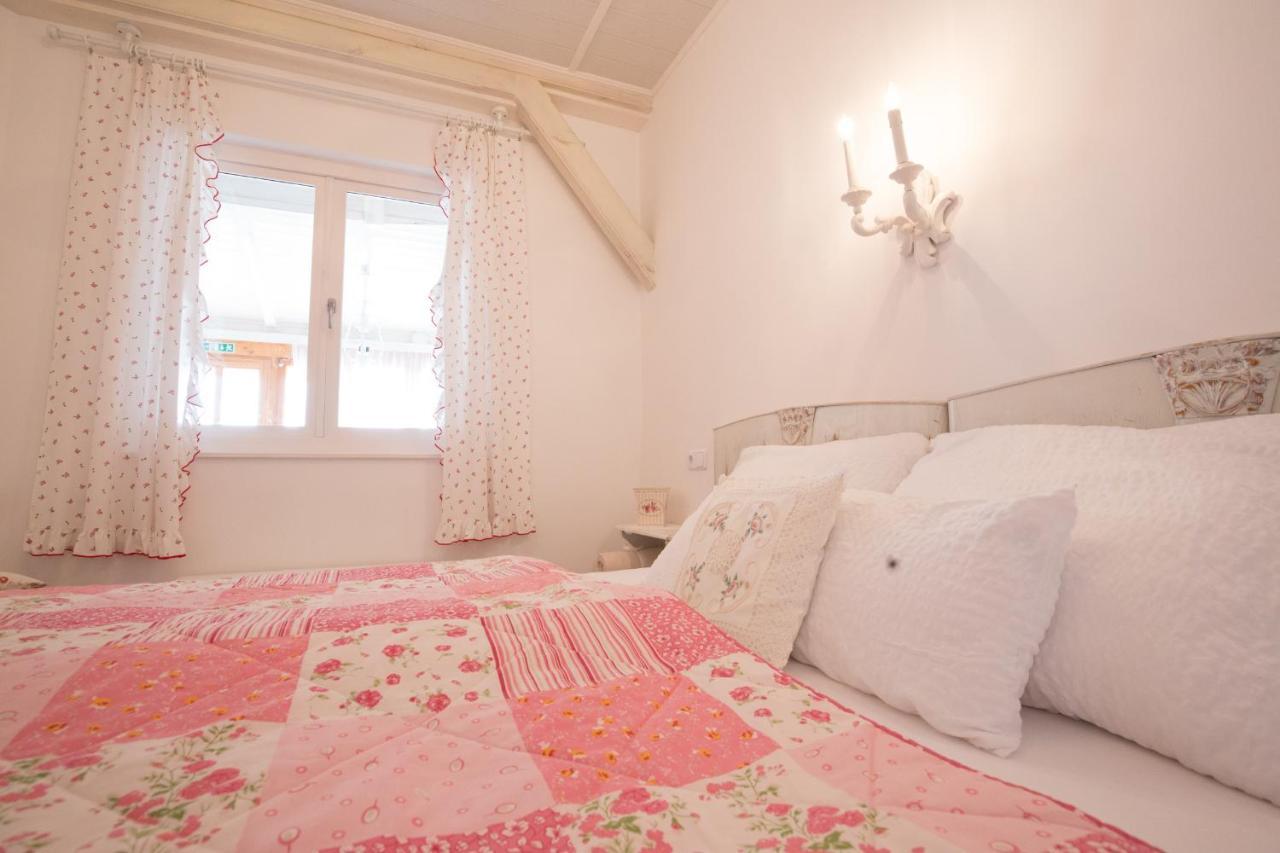 Bacchus Apartman - Borbarlang, Badacsony Badacsonytomaj Dış mekan fotoğraf